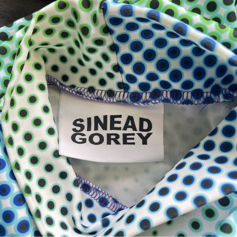 Sinead Gorey Digitally Printed Long Sleeve Mock Neck Blue Green Top - Picture 9 of 10